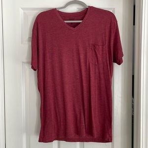 Heritage 1902 Men’s V-neck T-shirt